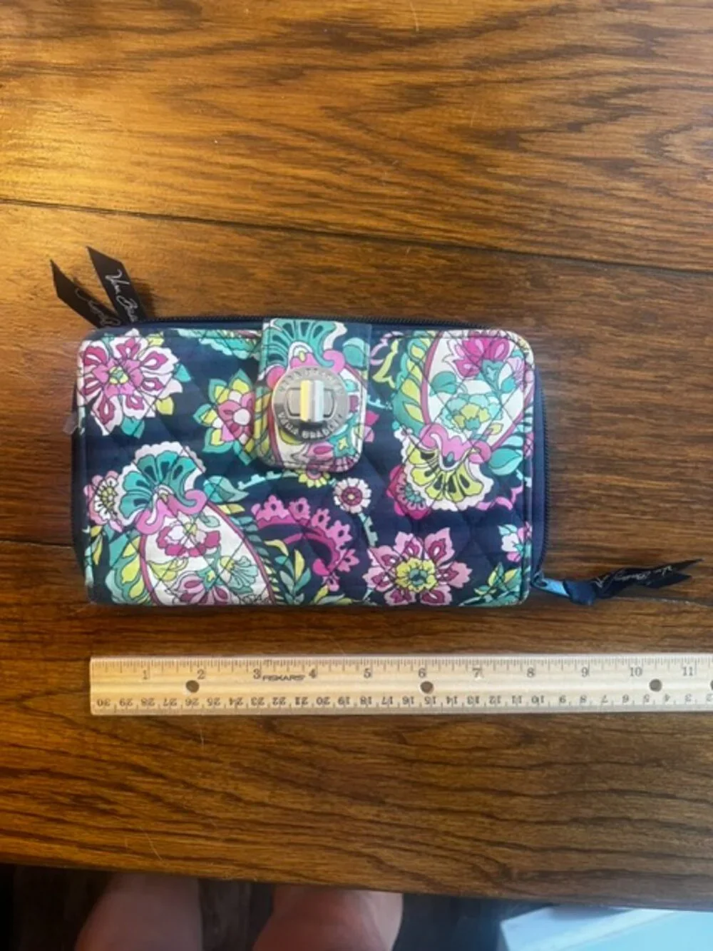 Vera Bradley Zip around wallet, Large, Blue/Pink paisley floral. Clean, Ex Con!